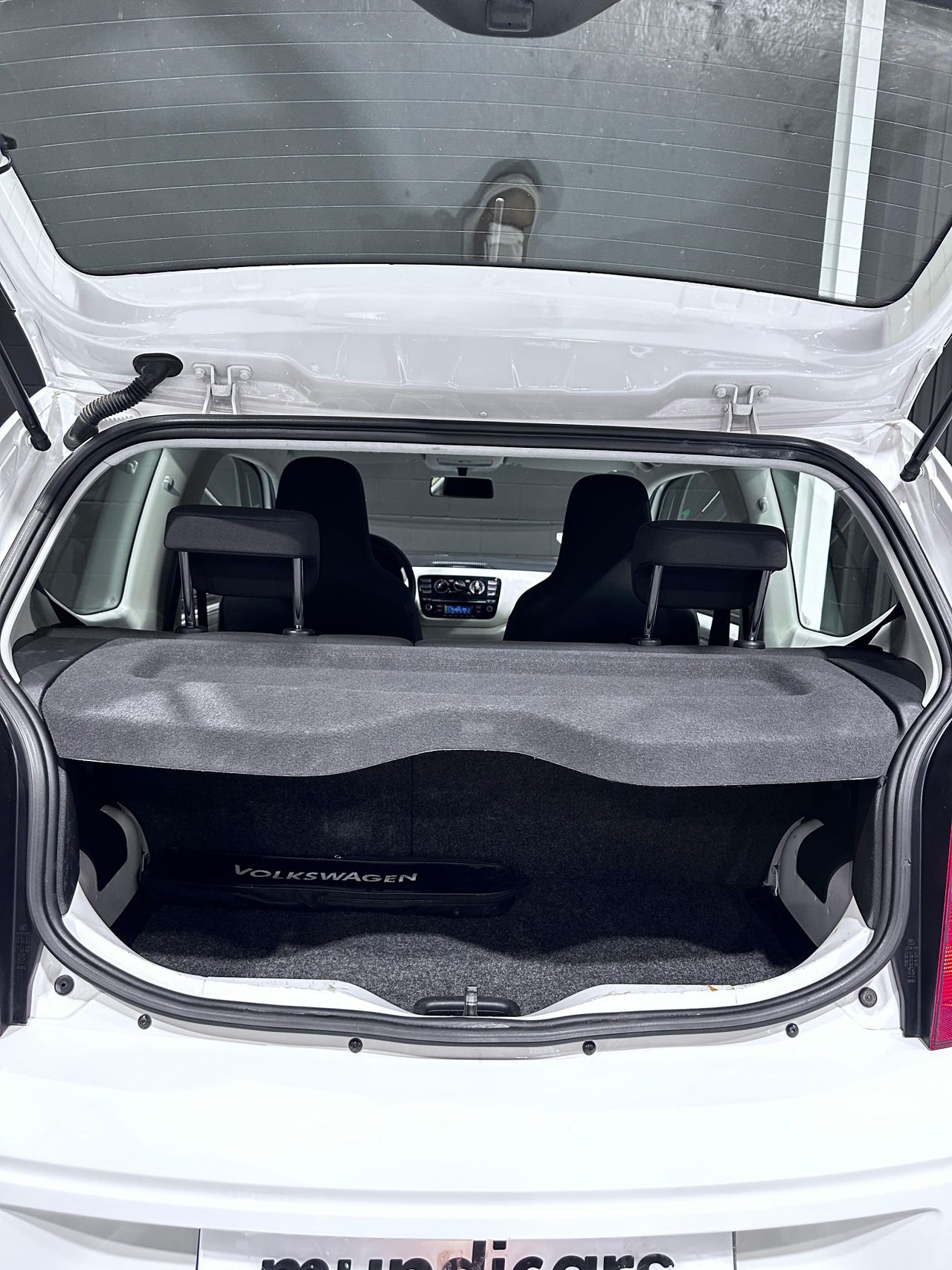 Foto Volkswagen Up 16