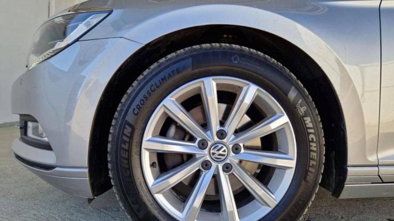 Foto Volkswagen Passat 10