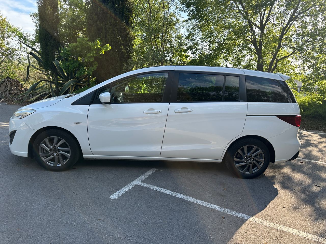 Foto Mazda Mazda5 15