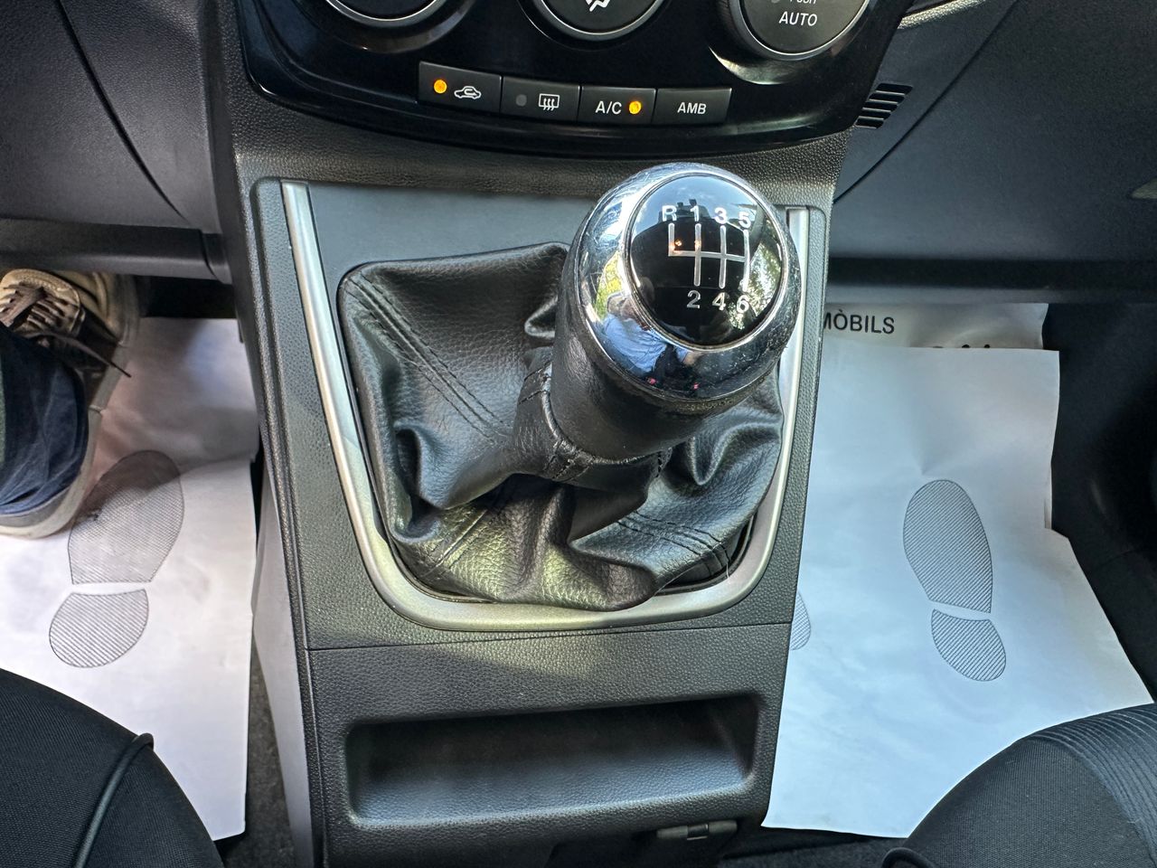 Foto Mazda Mazda5 27