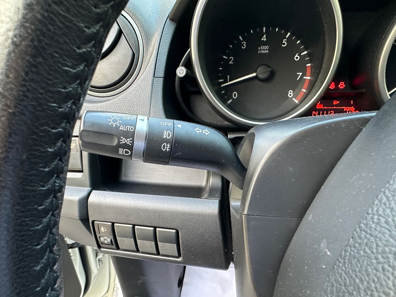 Foto Mazda Mazda5 31