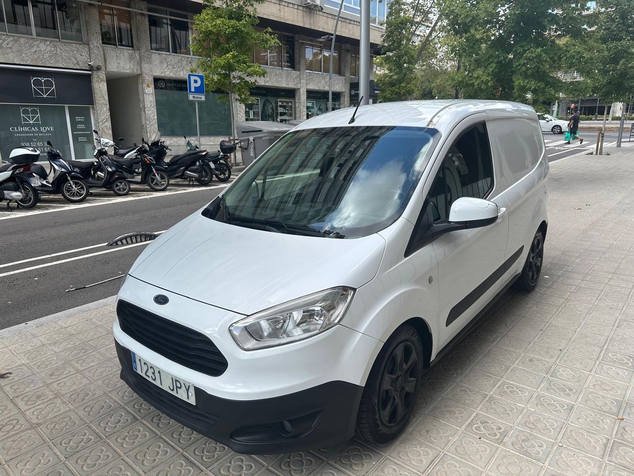 Foto Ford Tourneo Courier 1