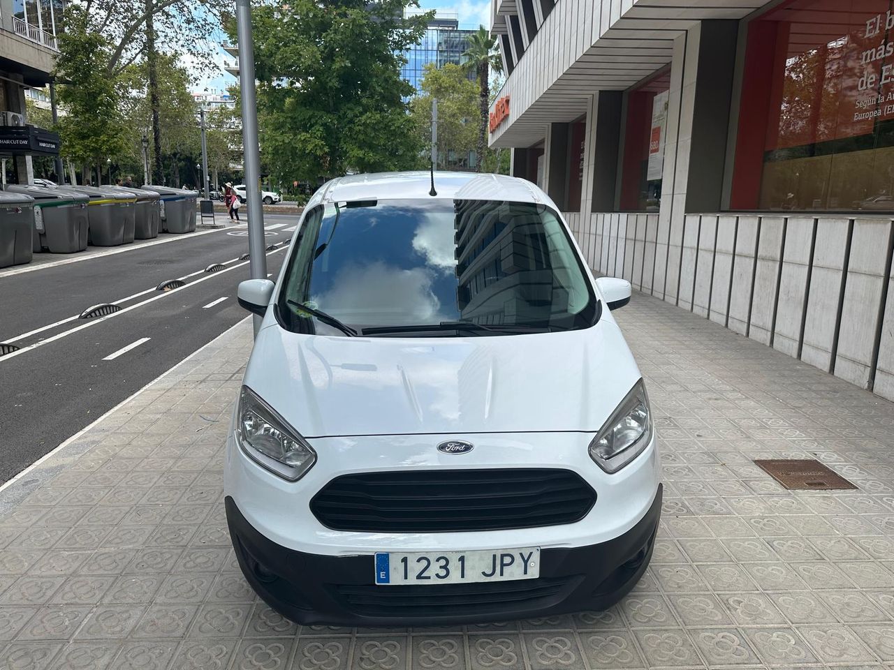Foto Ford Tourneo Courier 2