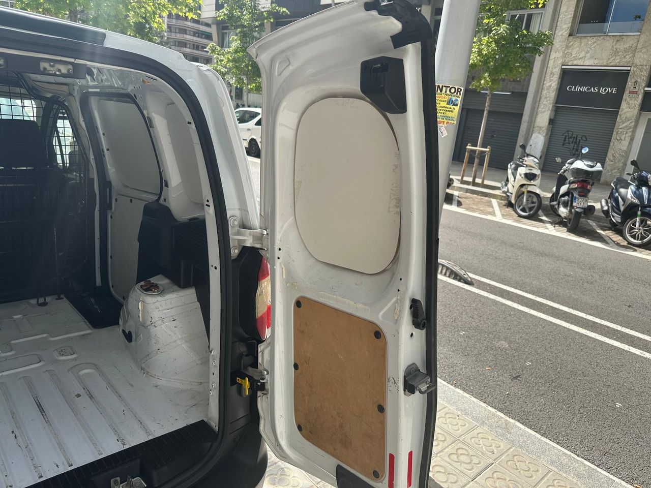 Foto Ford Tourneo Courier 15