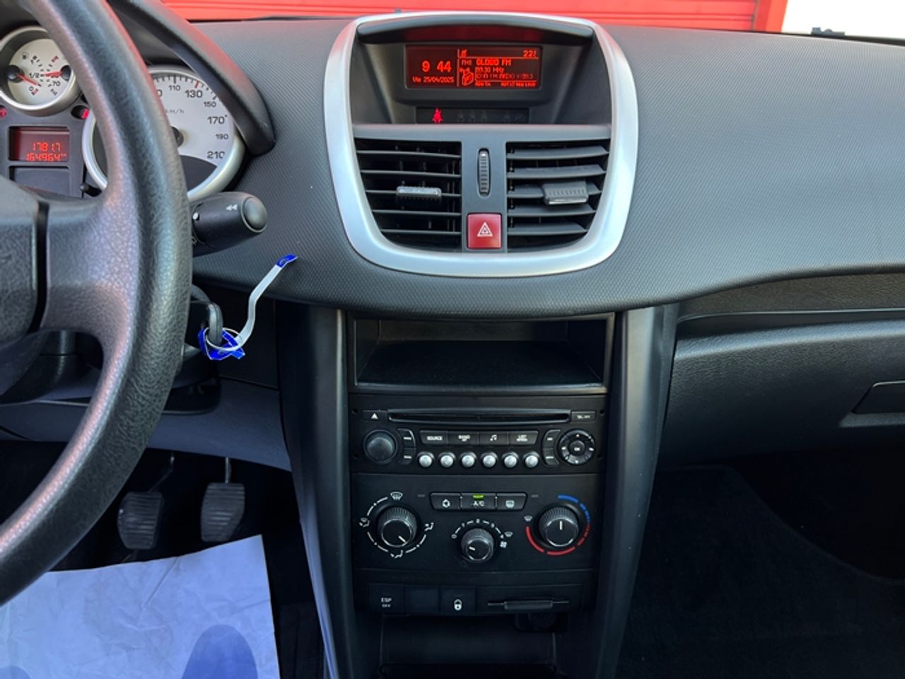 Foto Peugeot 207 12