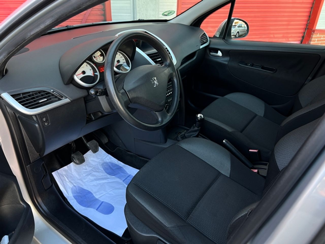 Foto Peugeot 207 25