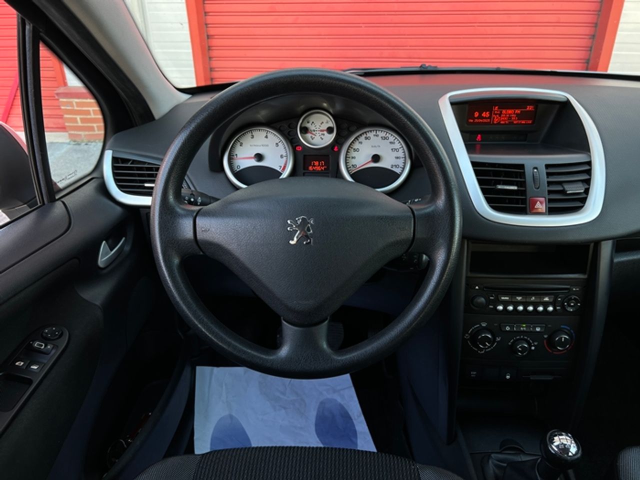 Foto Peugeot 207 30