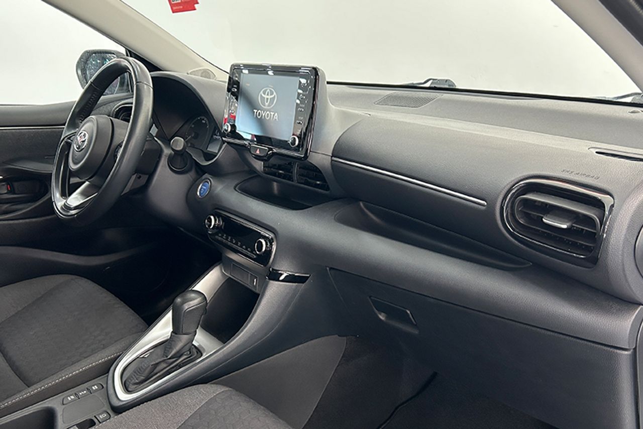 Foto Toyota Yaris 6