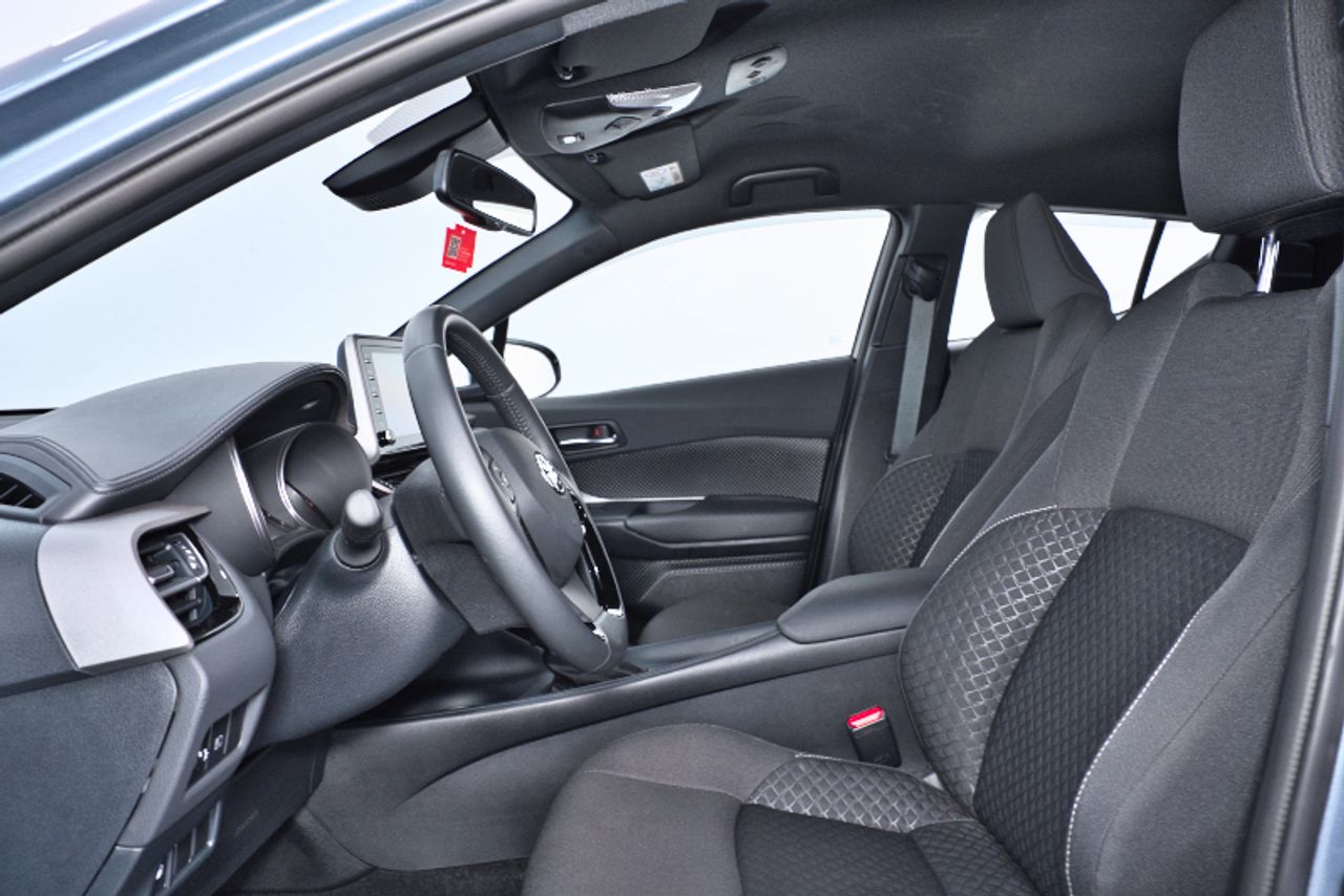 Foto Toyota C-HR 5