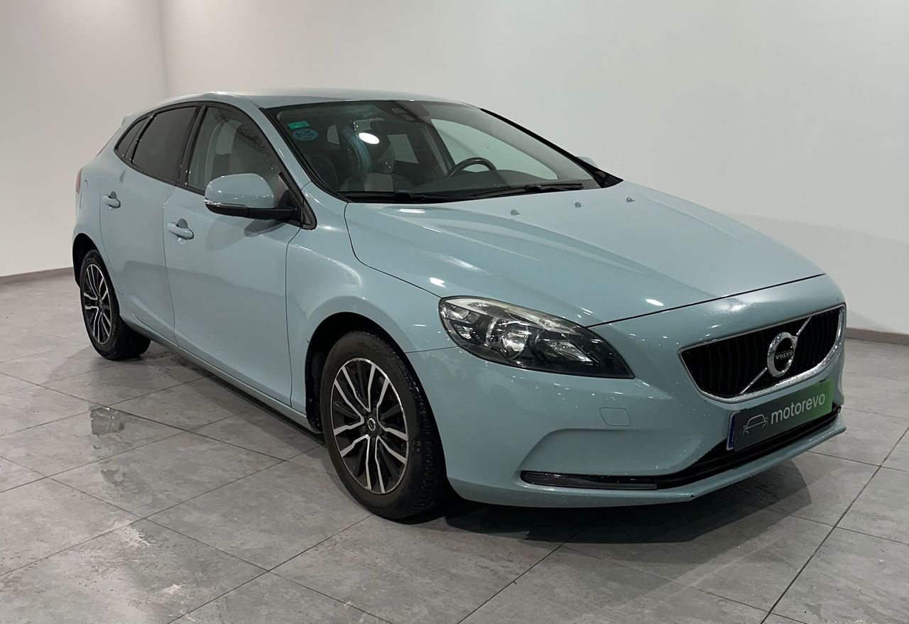 Foto Volvo V40 8