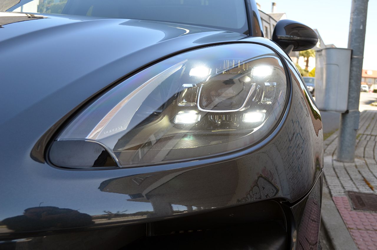 Foto Porsche Macan 90