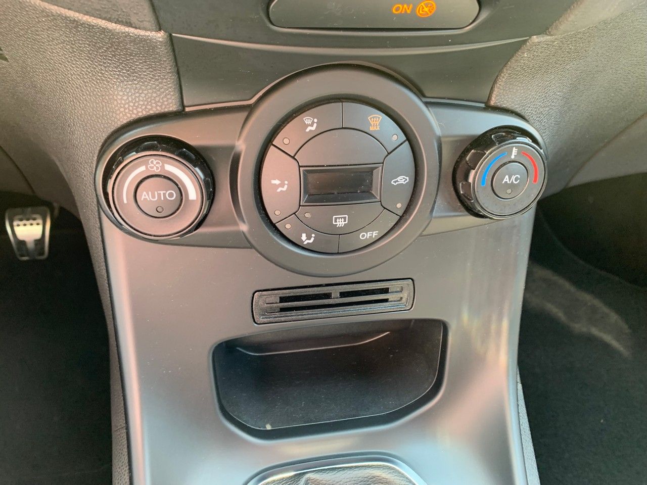Foto Ford Fiesta 13
