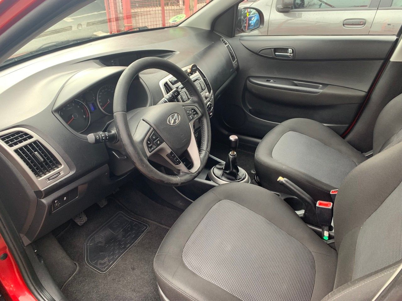 Foto Hyundai i20 7