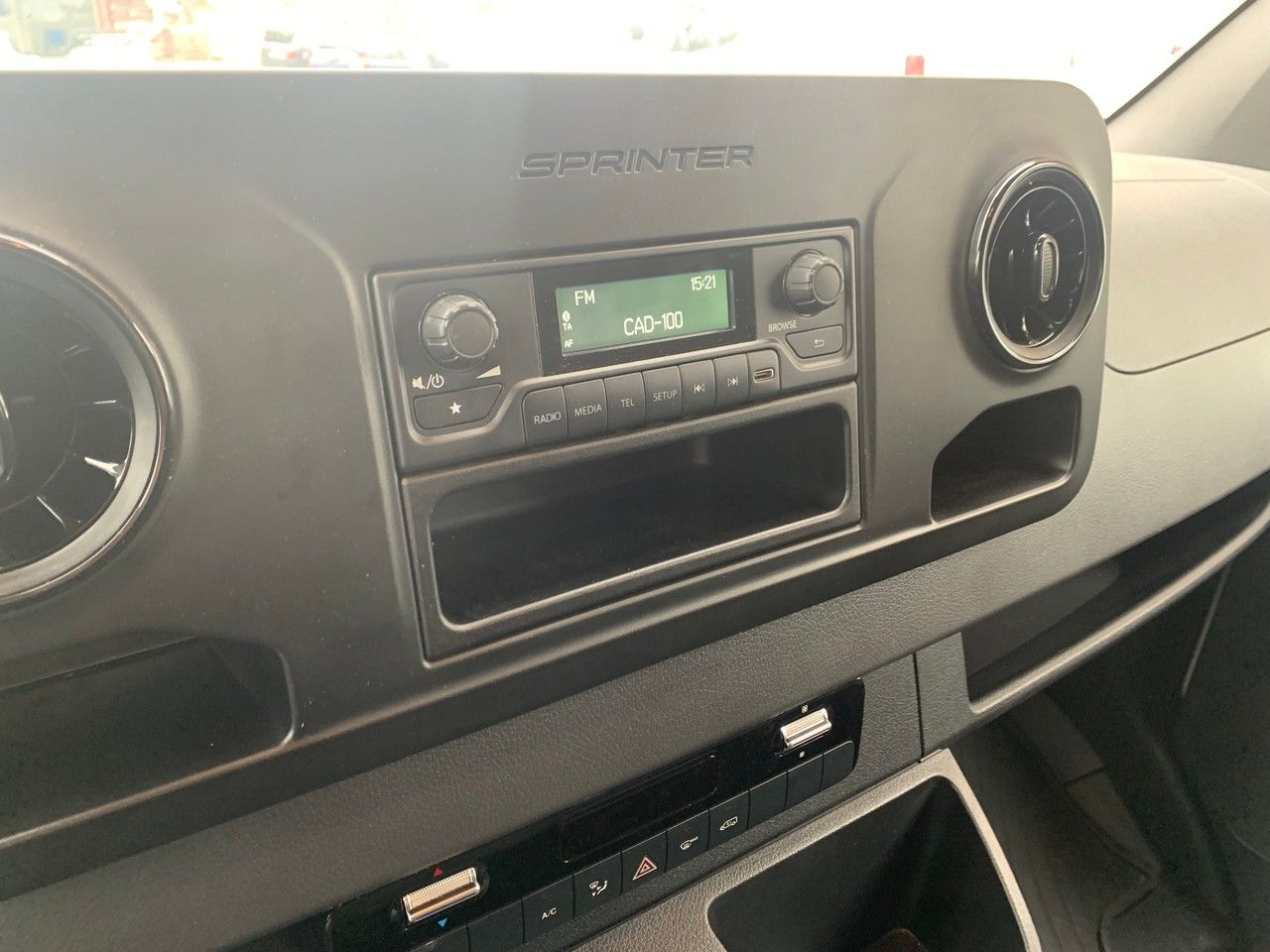 Foto Mercedes-Benz Sprinter 19