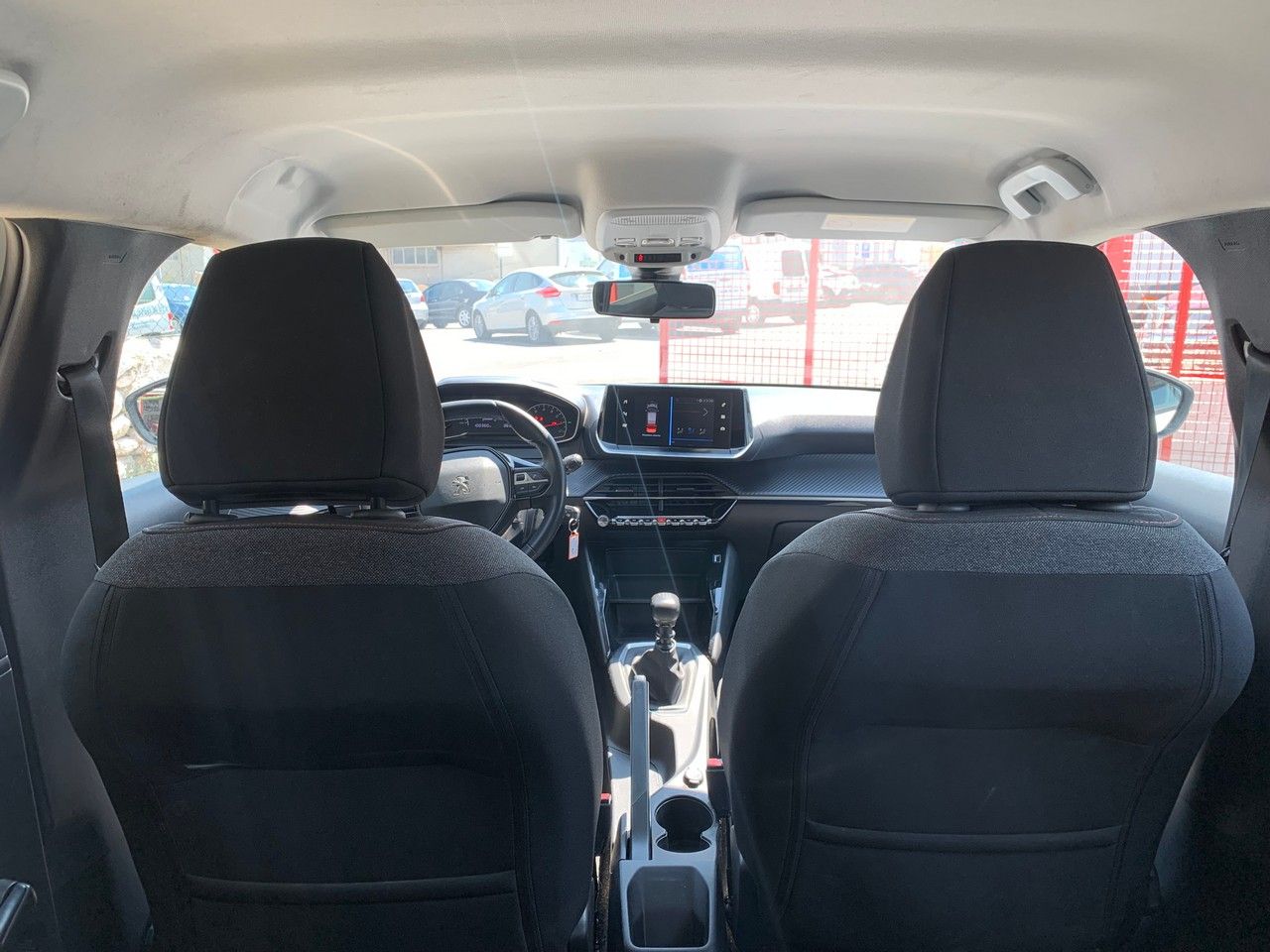 Foto Peugeot 208 8