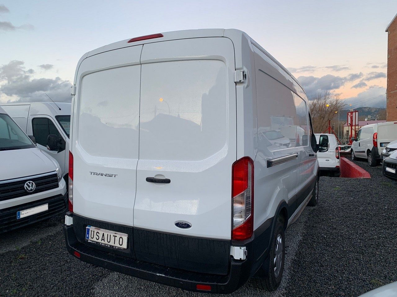 Foto Ford Transit  Courier 5