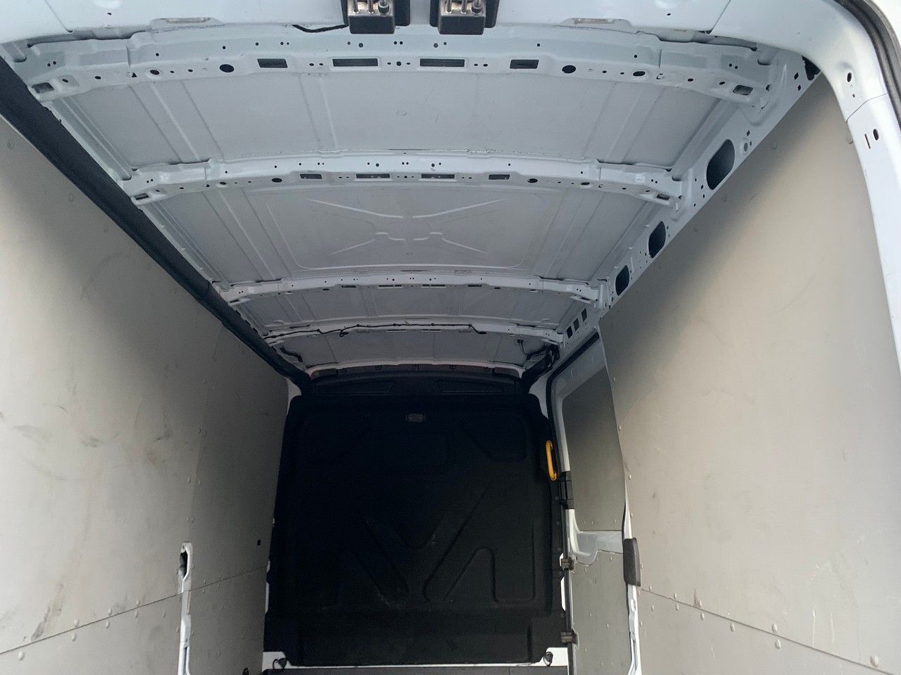 Foto Ford Transit  Courier 10