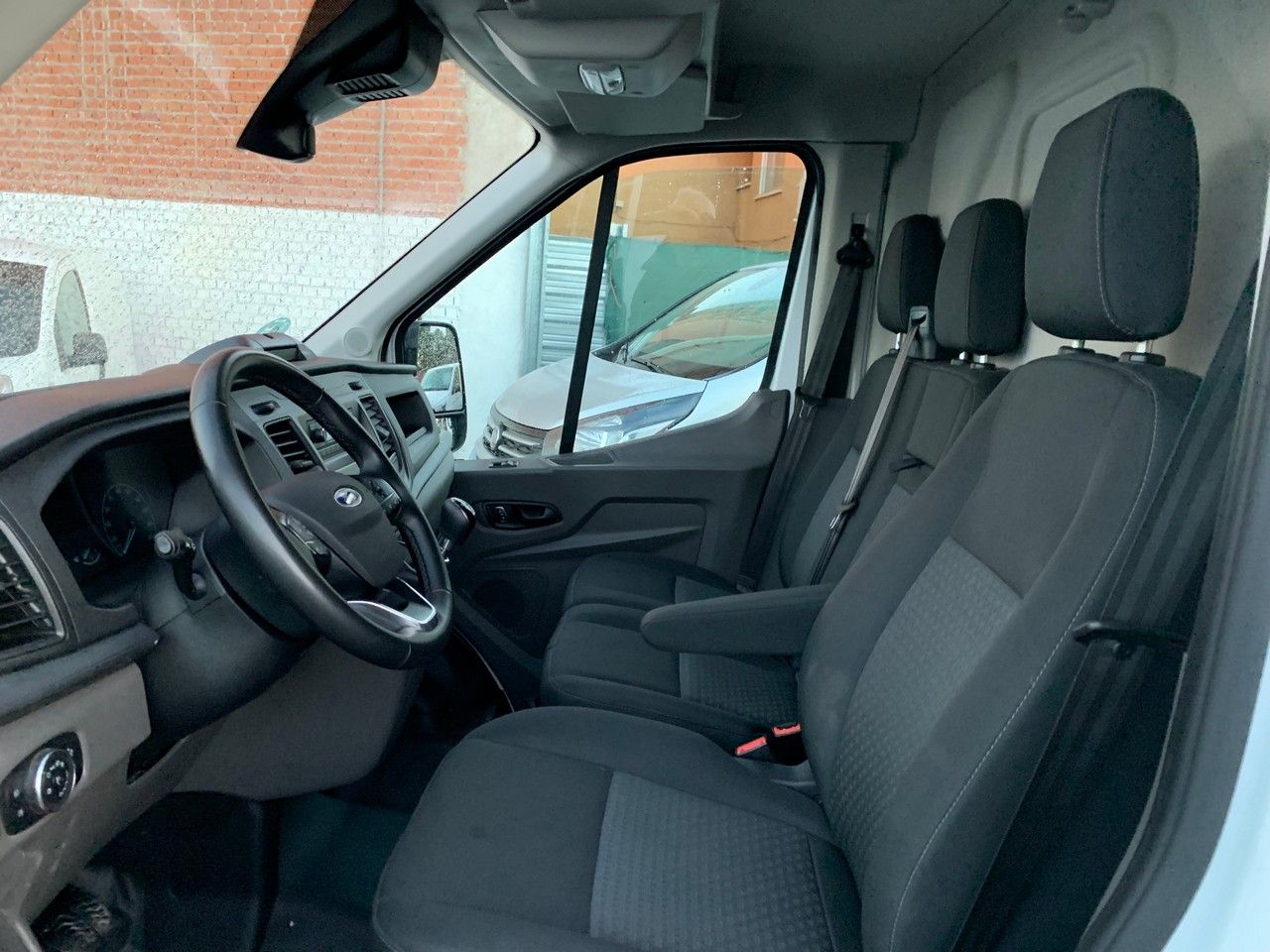 Foto Ford Transit  Courier 12