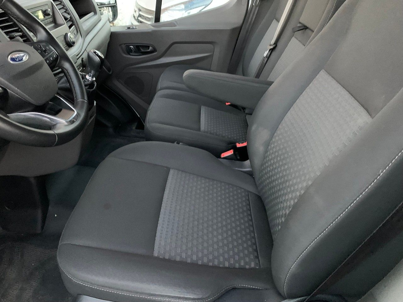 Foto Ford Transit  Courier 19