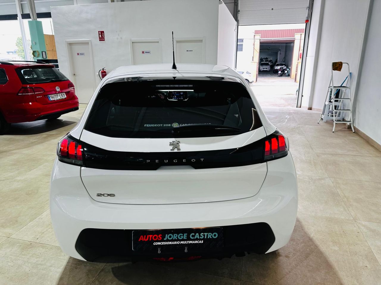 Foto Peugeot 208 4
