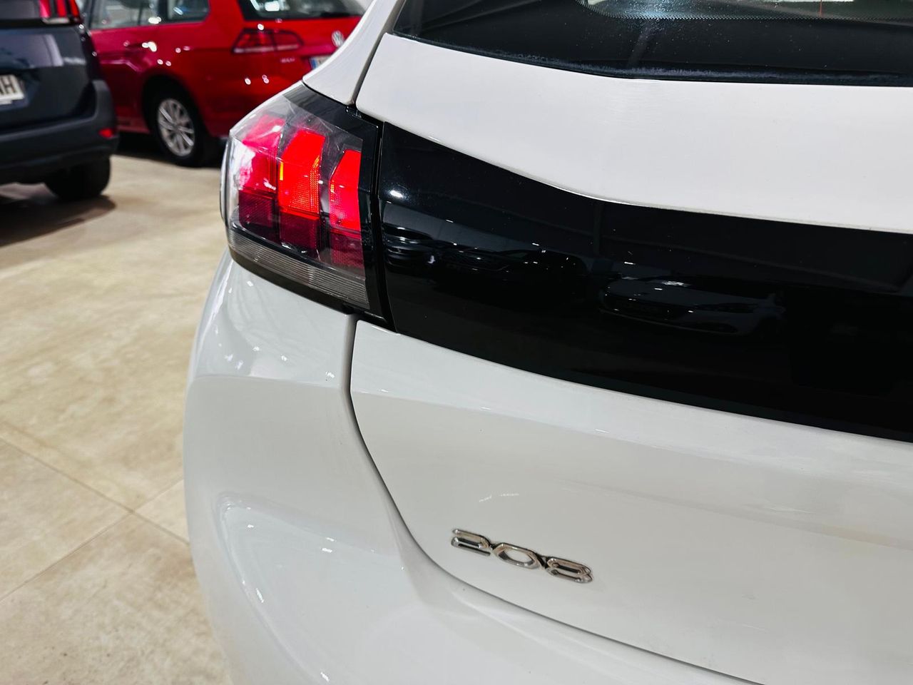 Foto Peugeot 208 7