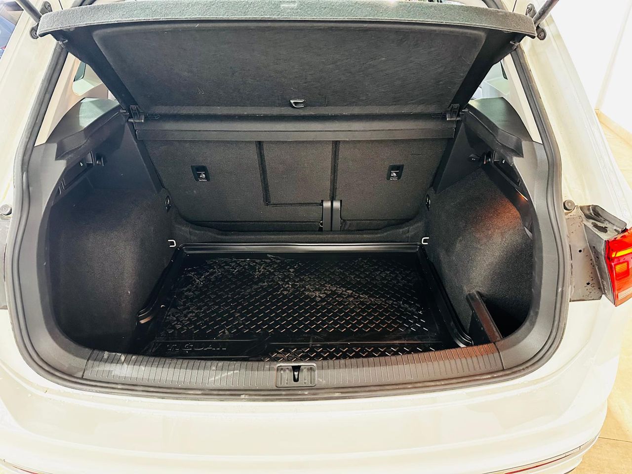 Foto Volkswagen Tiguan 12