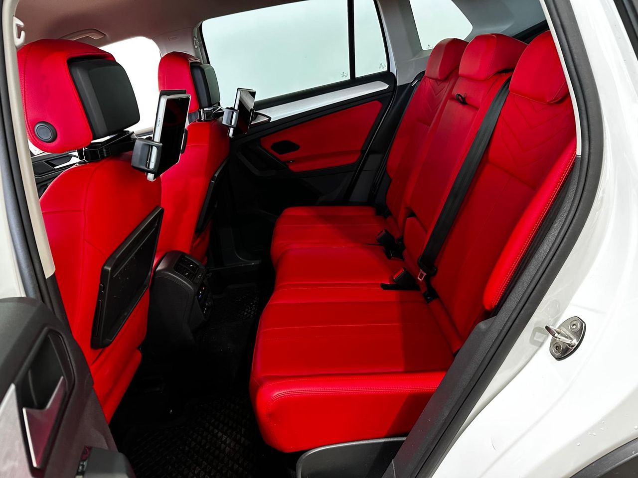 Foto Volkswagen Tiguan 13