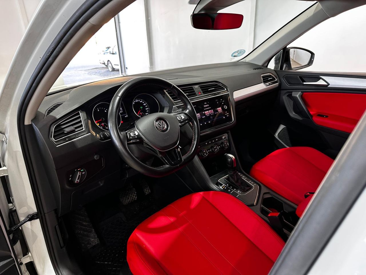 Foto Volkswagen Tiguan 23