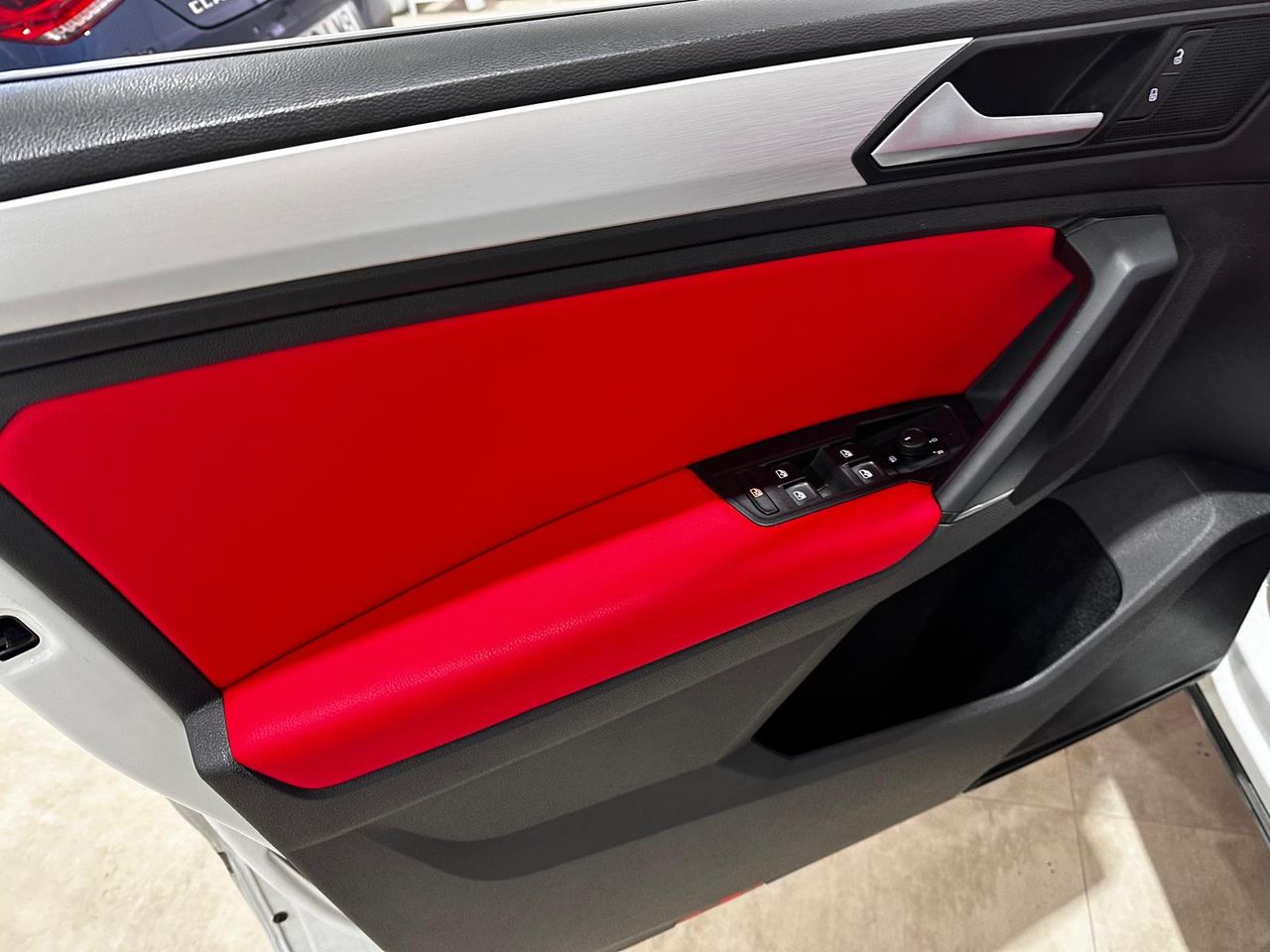 Foto Volkswagen Tiguan 24
