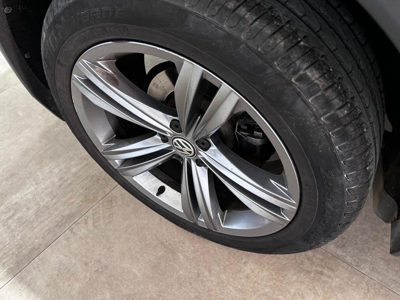 Foto Volkswagen Tiguan 33
