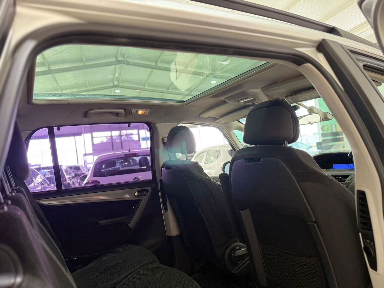 Foto Citroën C4 Picasso 15