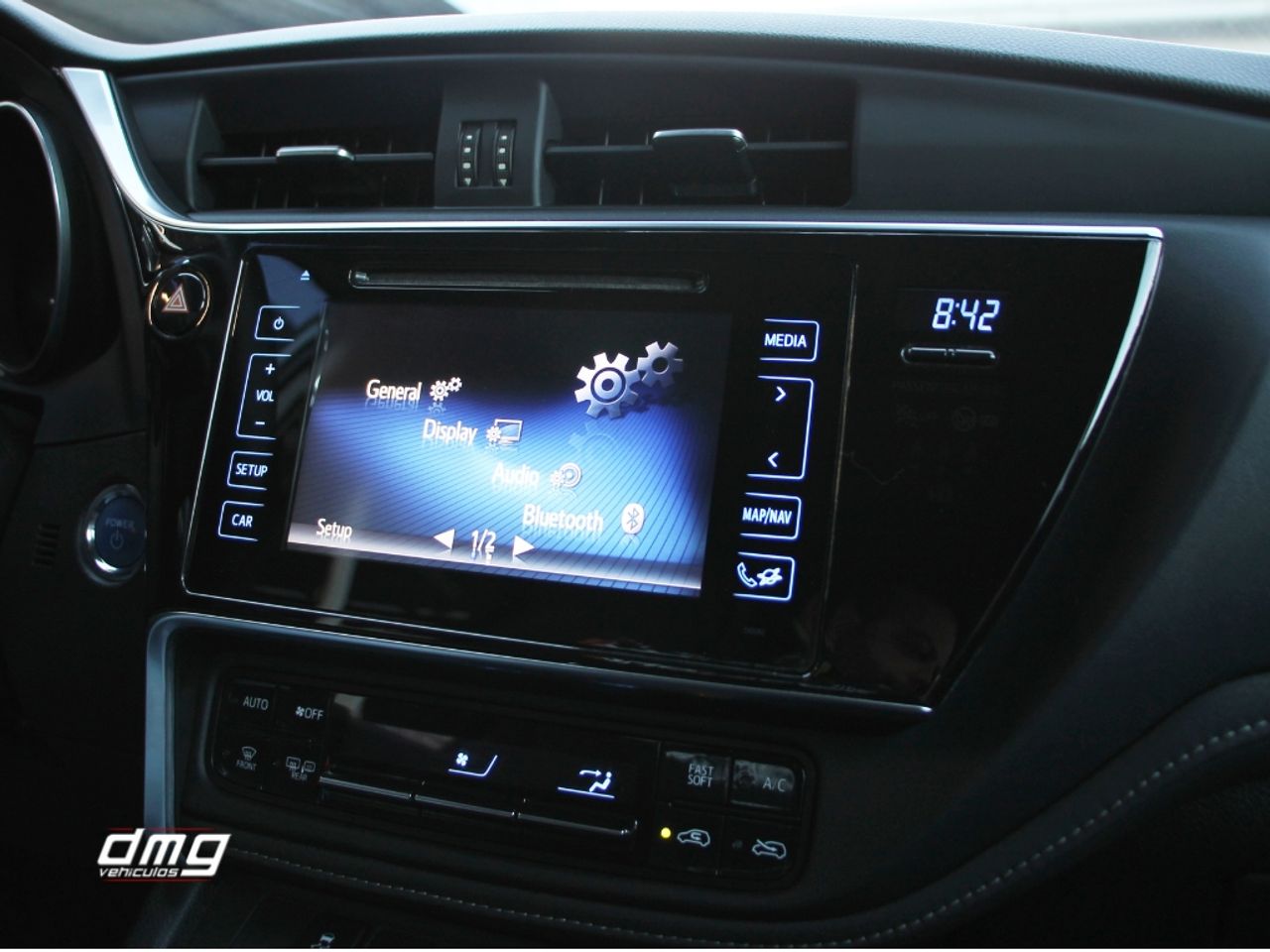 Foto Toyota Auris 23