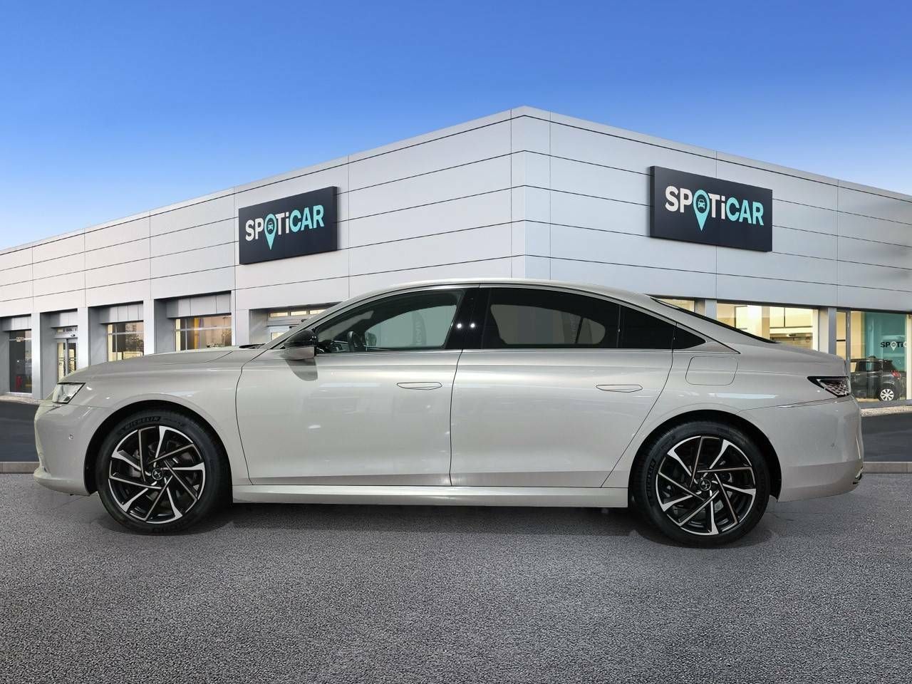 Foto DS Automobiles DS 9 18