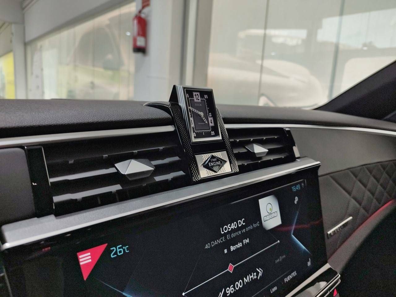 Foto DS Automobiles DS 9 21