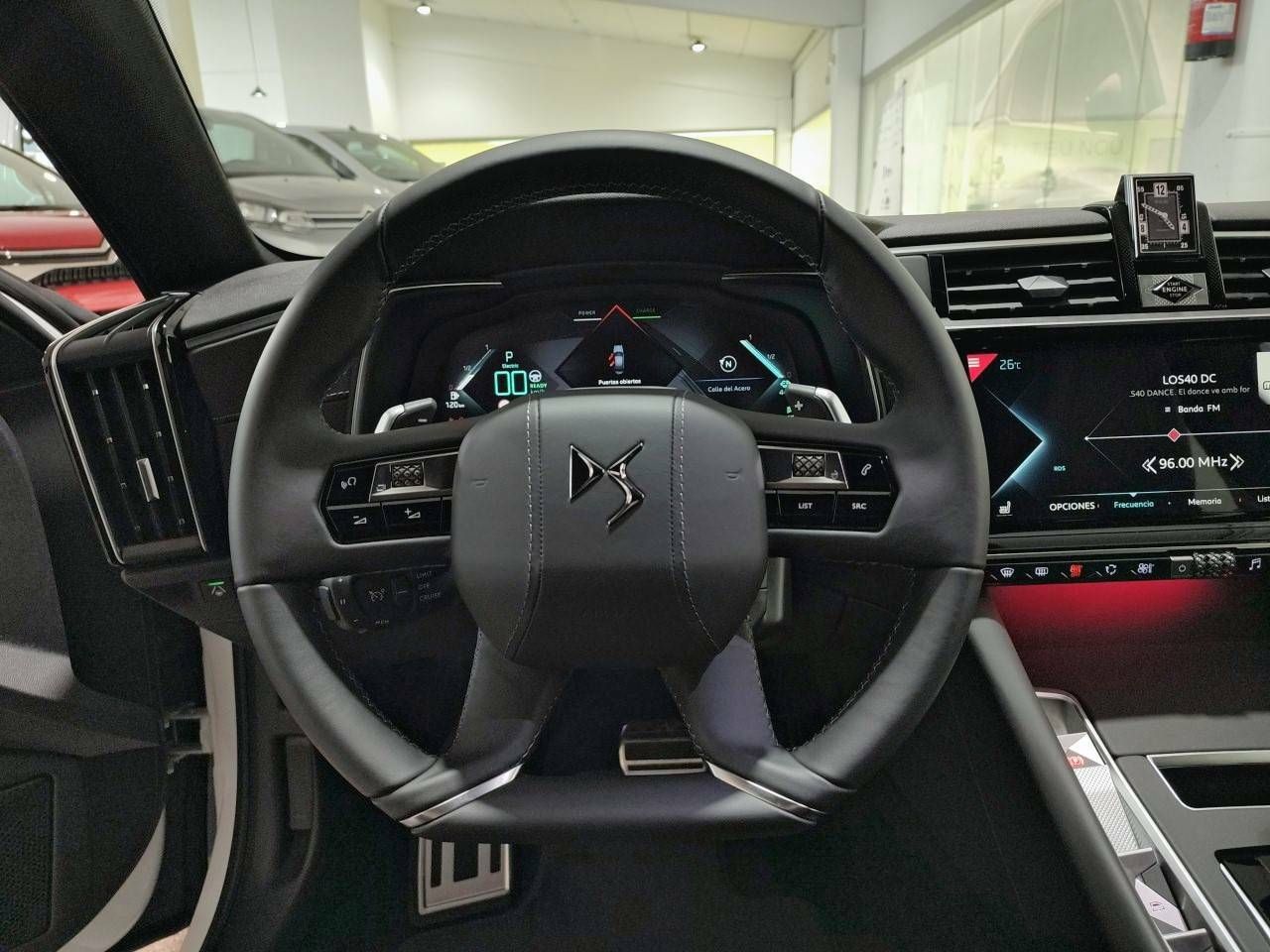 Foto DS Automobiles DS 9 23