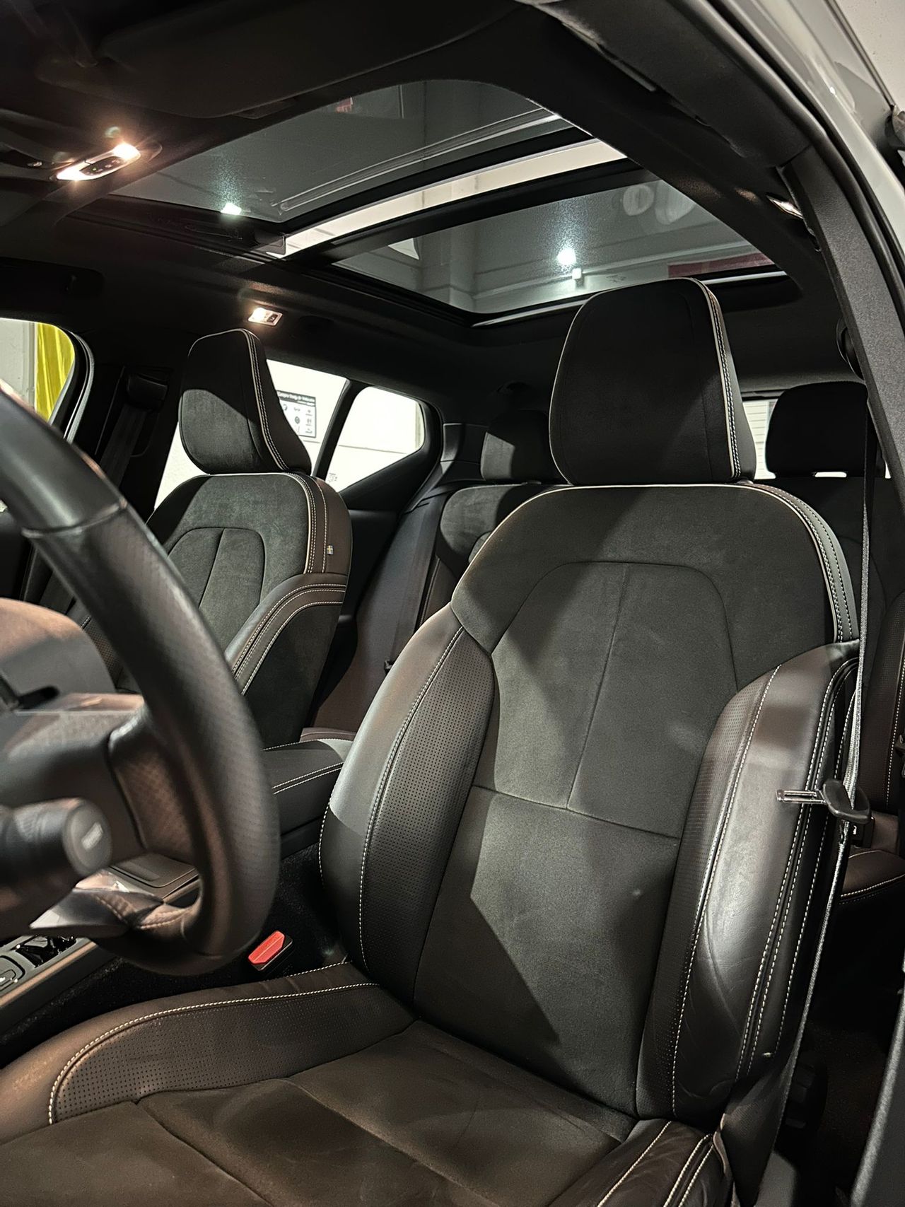 Foto Volvo XC40 11