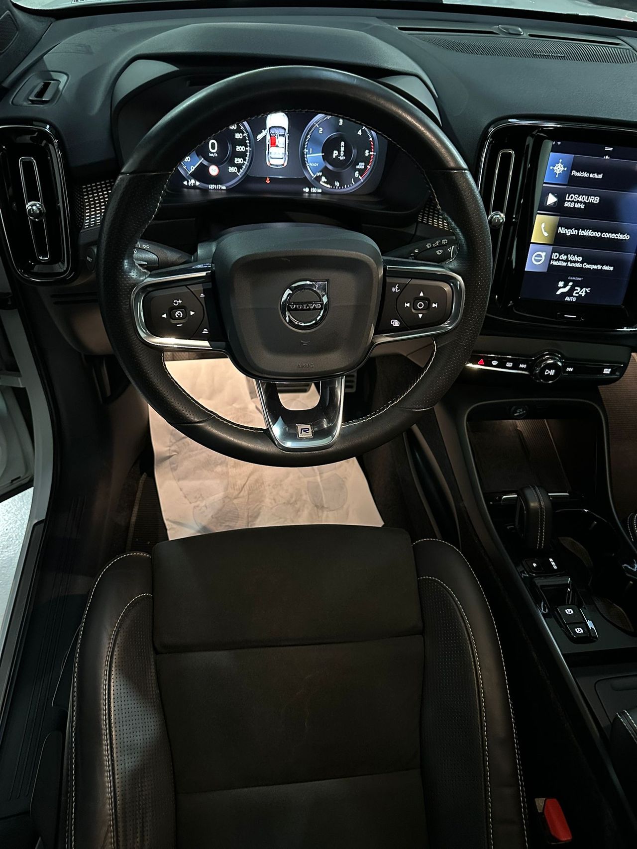 Foto Volvo XC40 13