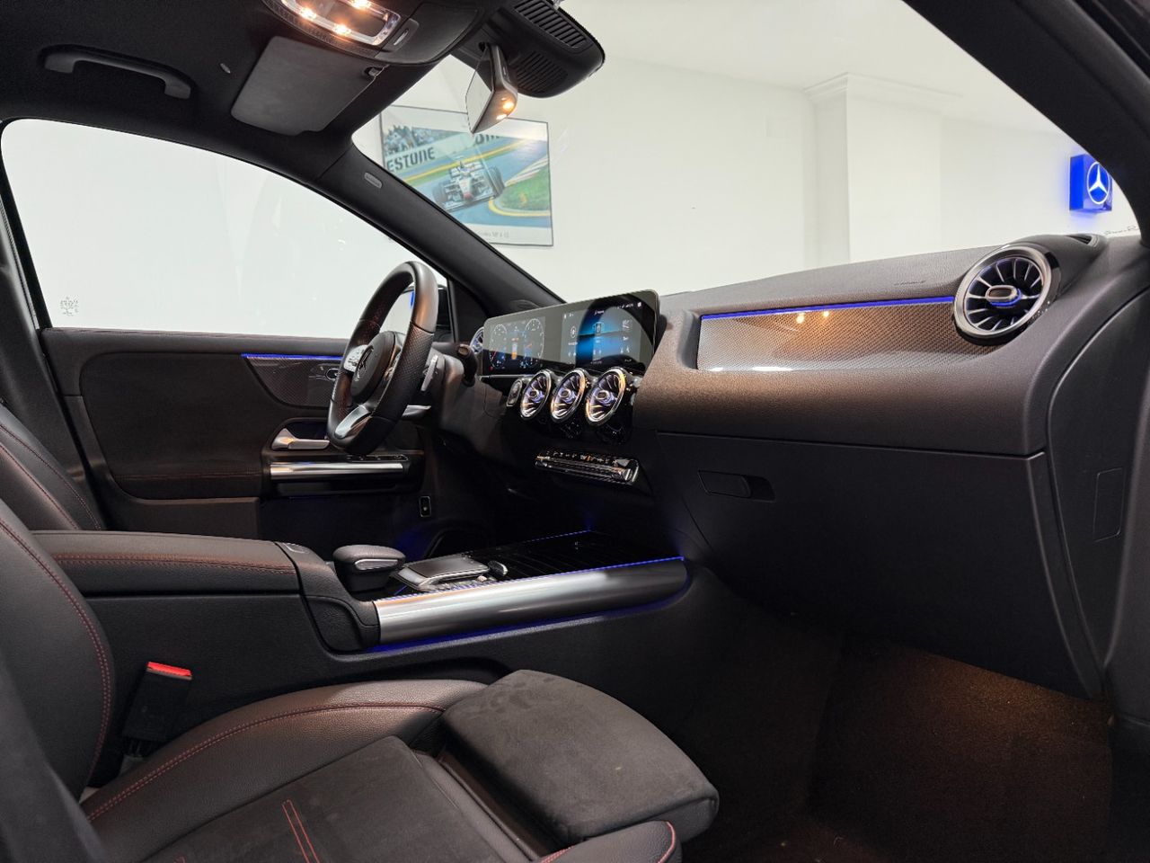 Foto Mercedes-Benz Clase GLA 12