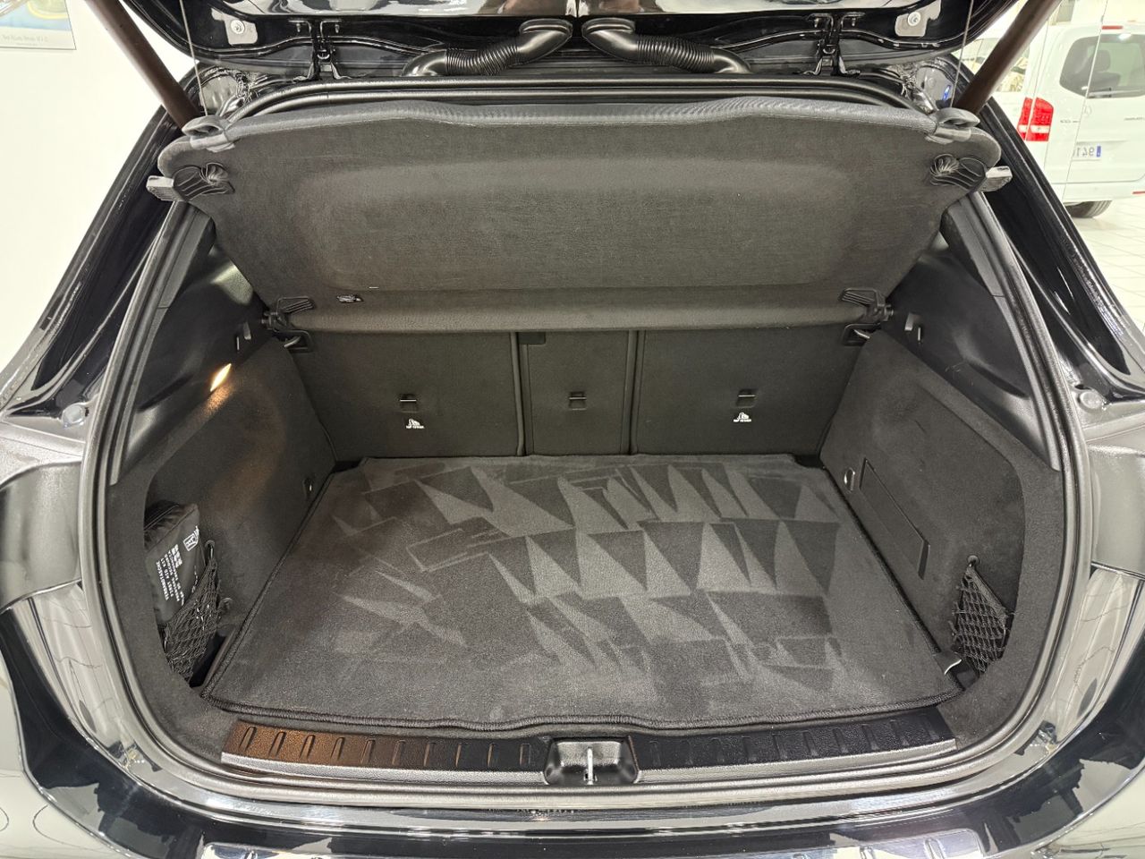 Foto Mercedes-Benz Clase GLA 16