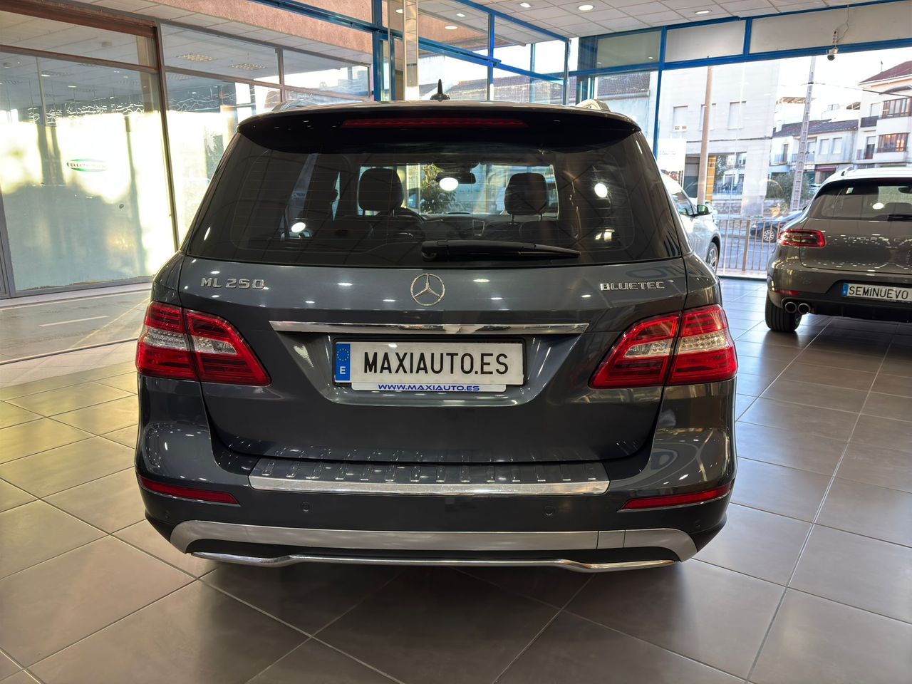 Foto Mercedes-Benz Clase M 3