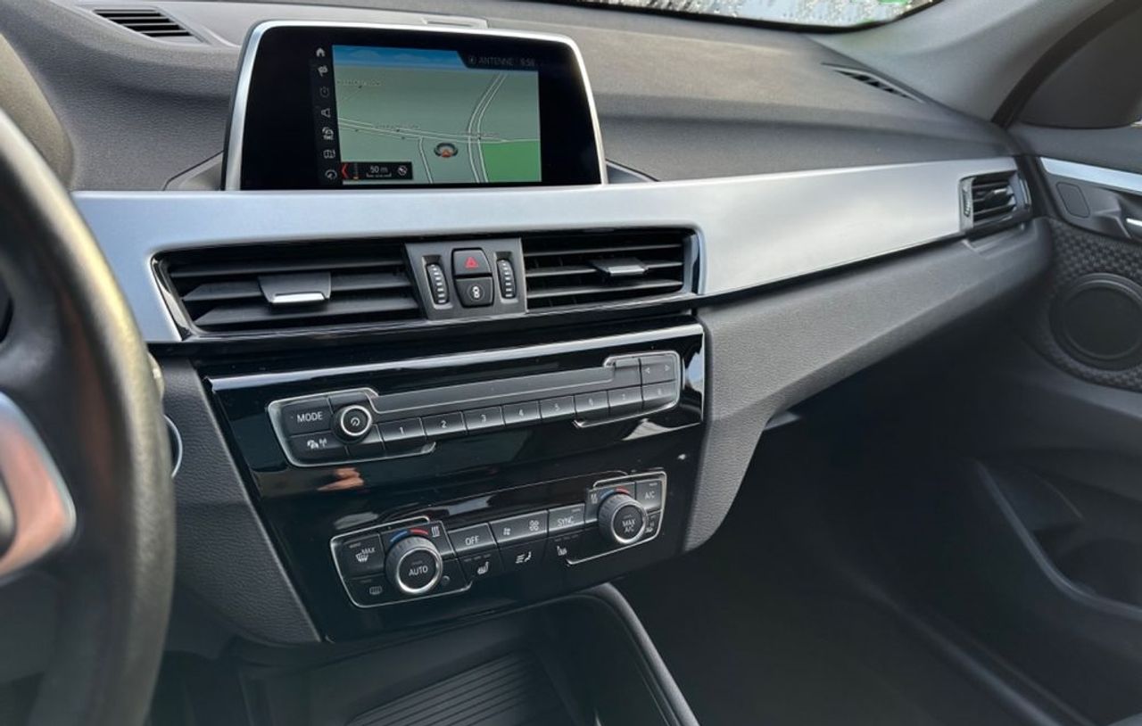 Foto BMW X1 10