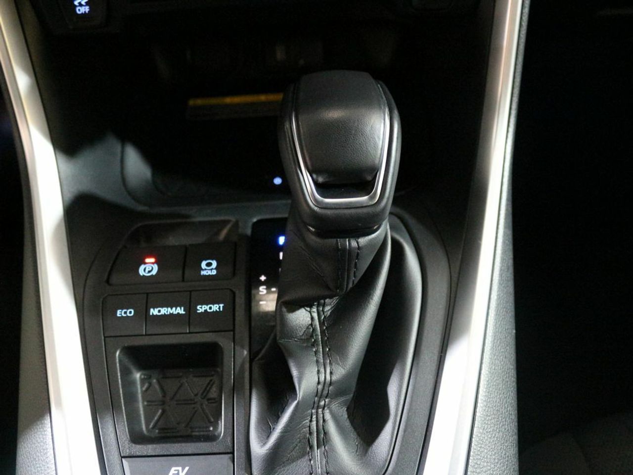 Foto Toyota Rav4 28