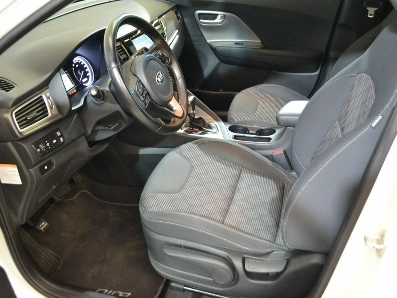 Foto Kia Niro 10
