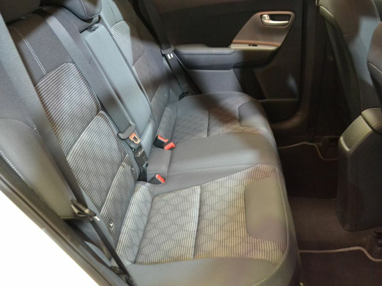 Foto Kia Niro 12