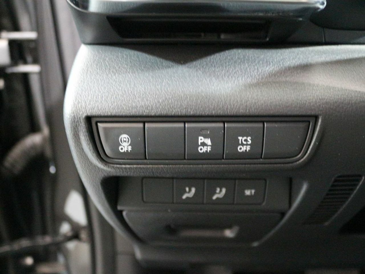 Foto Mazda MX-30 12
