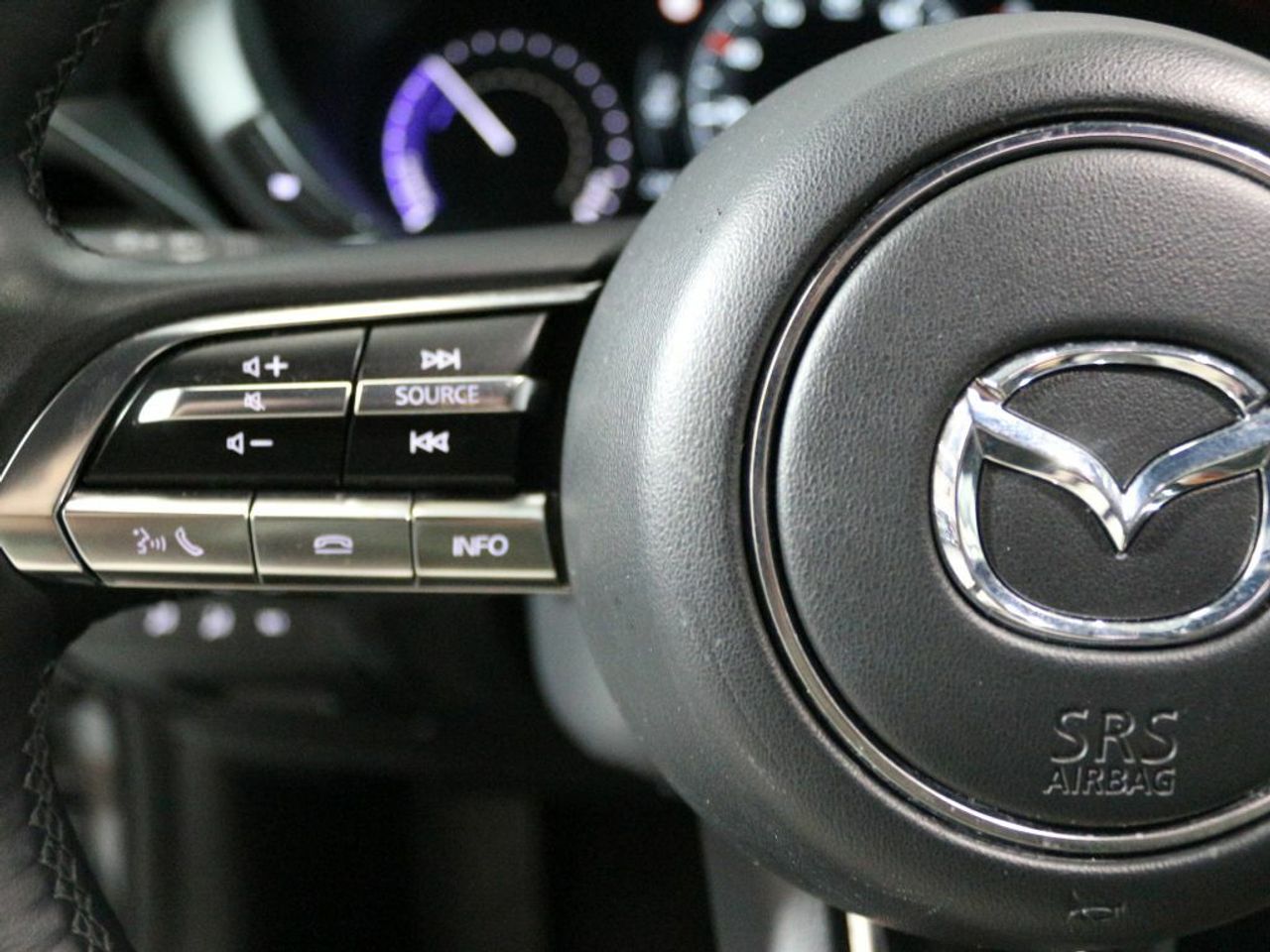 Foto Mazda MX-30 20