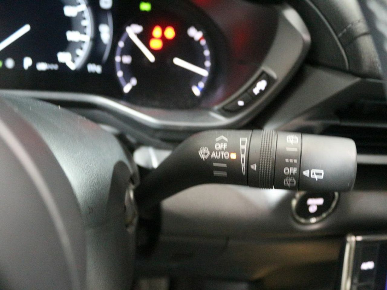 Foto Mazda MX-30 23