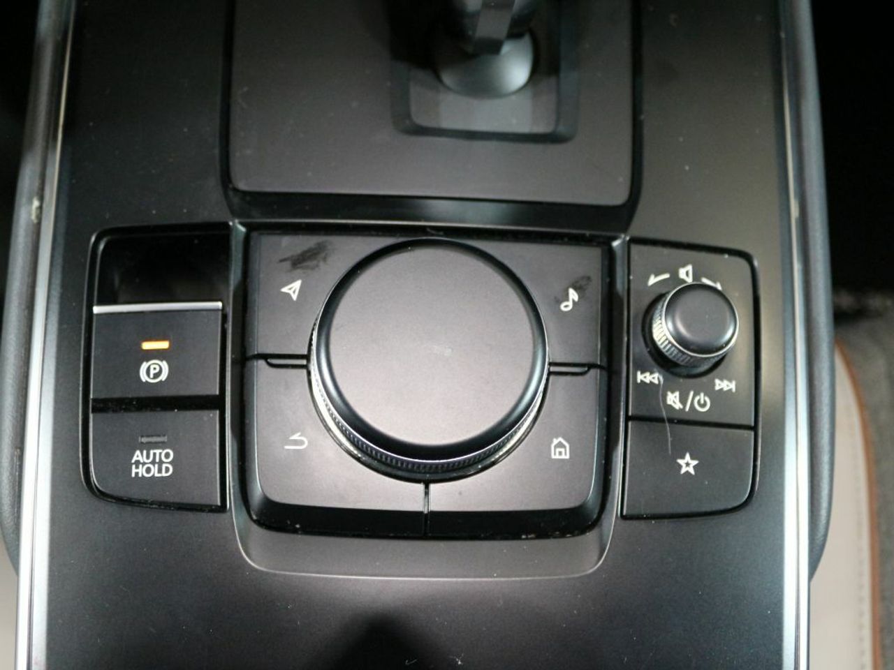 Foto Mazda MX-30 34