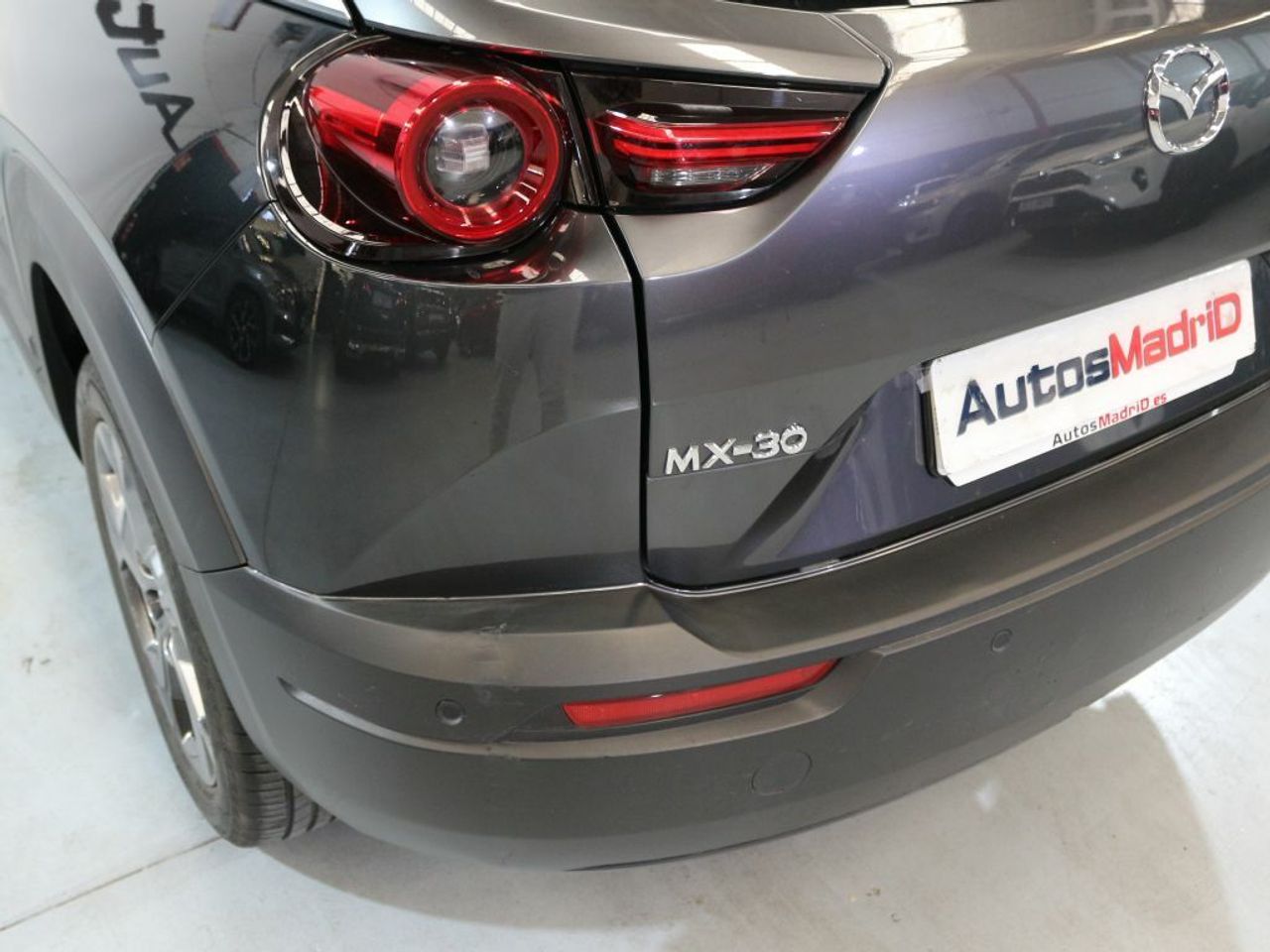 Foto Mazda MX-30 35