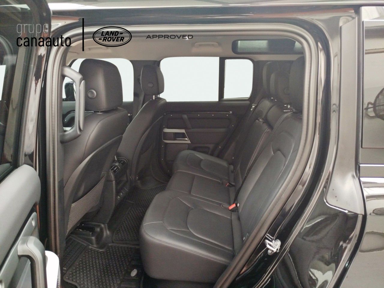 Foto Land-Rover Defender 5